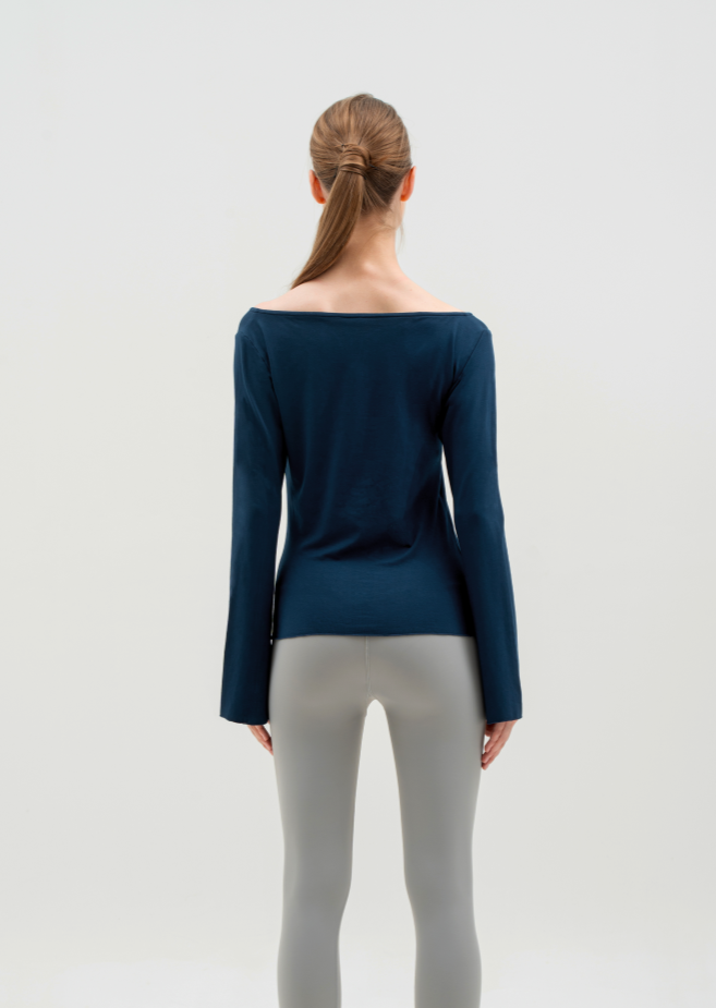 Daphne Long Sleeve Tee Navy